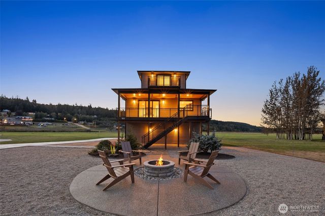 169 Driftwood Shores, Camano Island, WA 98282