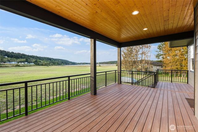 169 Driftwood Shores, Camano Island, WA 98282