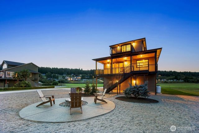 169 Driftwood Shores, Camano Island, WA 98282