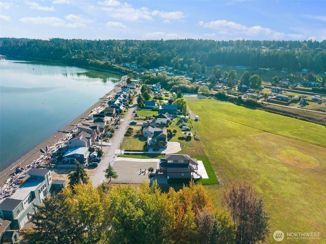 169 Driftwood Shores, Camano Island, WA 98282