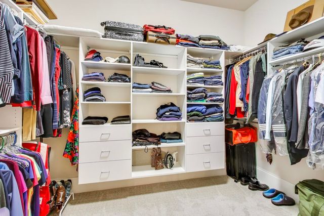 105 S Cottage Hill Avenue 206, Elmhurst, IL 60126