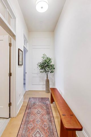 105 S Cottage Hill Avenue 206, Elmhurst, IL 60126