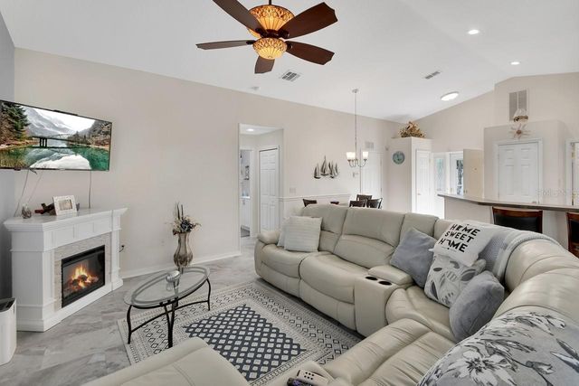 209 SHADY LANE DRIVE 63, Deland, FL 32724