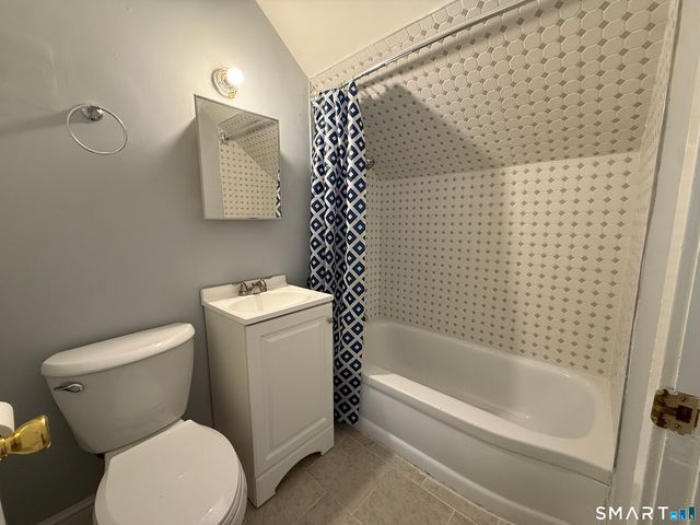 14 Cerretta Street, Stamford, CT 06907