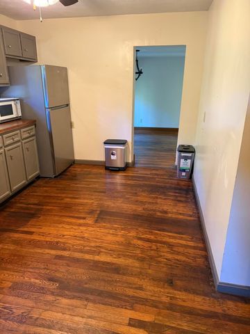 268 State Highway 290, Mckee, KY 40447