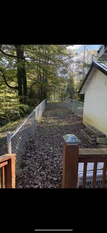 268 State Highway 290, Mckee, KY 40447