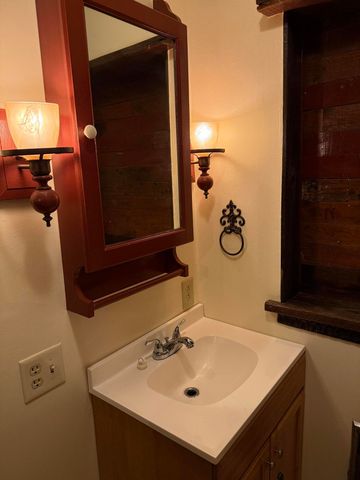 268 State Highway 290, Mckee, KY 40447