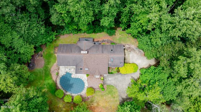 2705 Cherokee Road, Johnson City, TN 37604