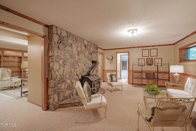 2705 Cherokee Road, Johnson City, TN 37604