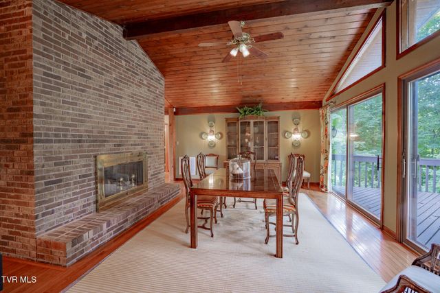 2705 Cherokee Road, Johnson City, TN 37604
