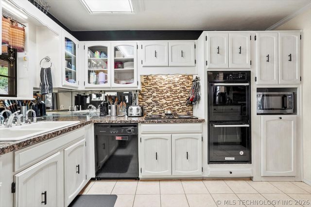 63 Boulder Lane, Sand Springs, OK 74063