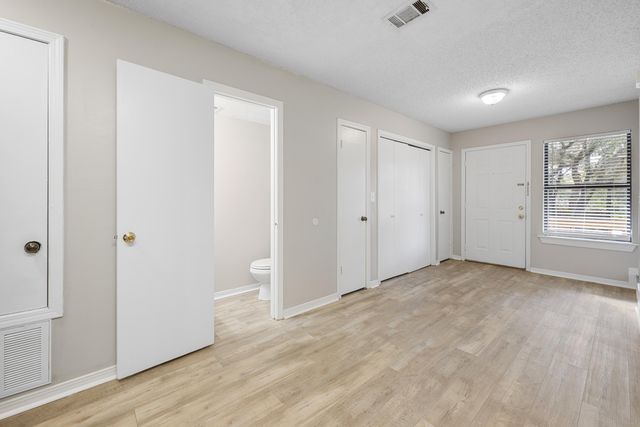 205 Marquette Street B, Niceville, FL 32578