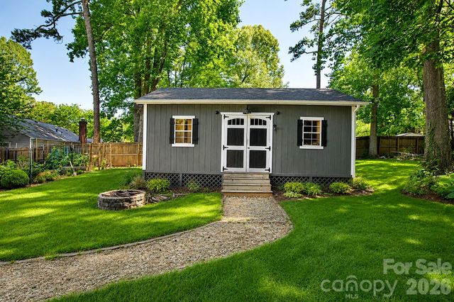 9629 Watergate Road, Charlotte, NC 28270