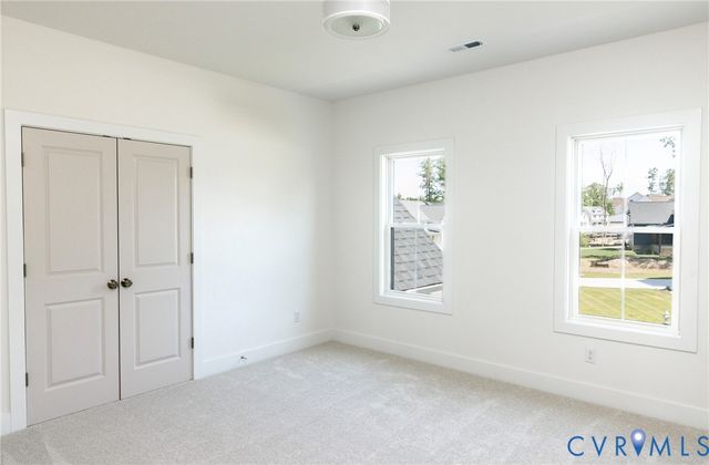 5113 Singing Bird Dr, Moseley, VA 23120