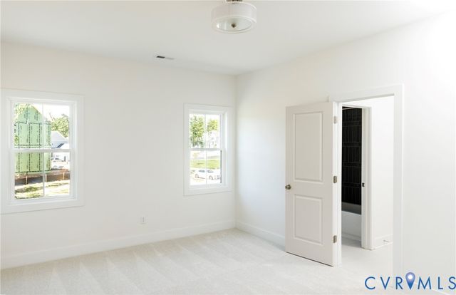 5113 Singing Bird Dr, Moseley, VA 23120