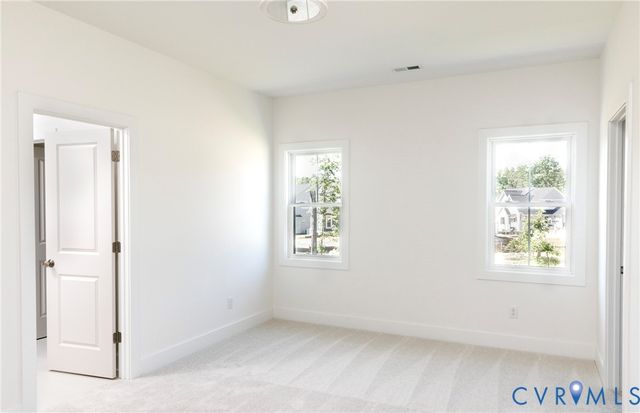 5113 Singing Bird Dr, Moseley, VA 23120