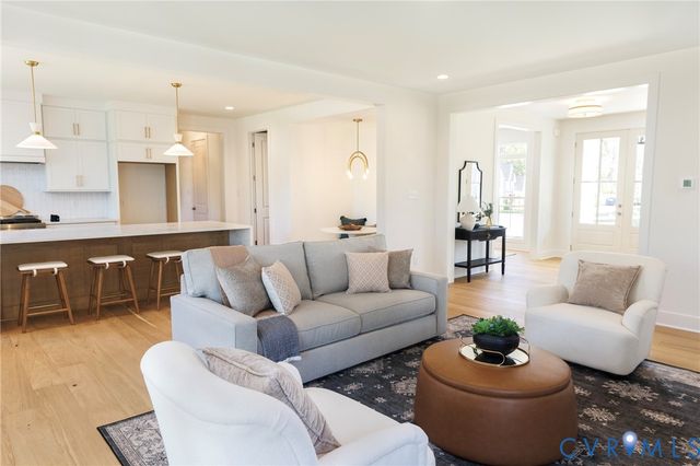5113 Singing Bird Dr, Moseley, VA 23120