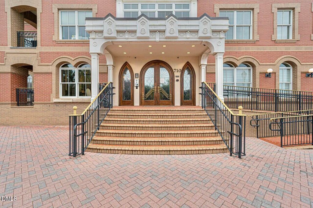 710 Independence Place 107, Raleigh, NC 27603