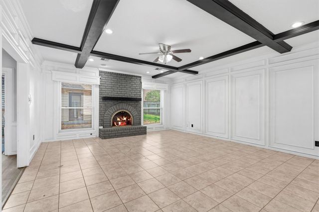 18326 Lake Oaks Drive, Spring, TX 77388