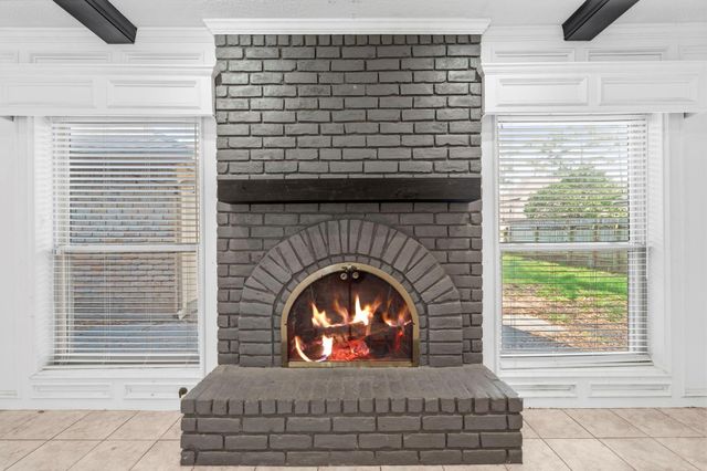 18326 Lake Oaks Drive, Spring, TX 77388