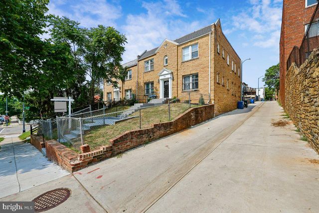 1904 3RD ST NE, Washington, DC 20002