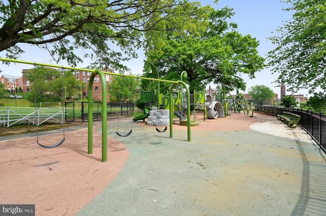 1904 3RD ST NE, Washington, DC 20002