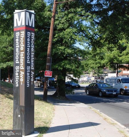 1904 3RD ST NE, Washington, DC 20002