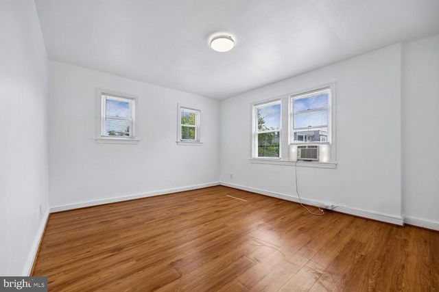 1904 3RD ST NE, Washington, DC 20002