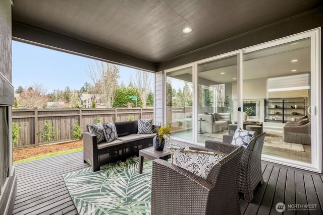 24818 237th Lane SE, Maple Valley, WA 98038