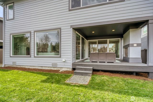 24818 237th Lane SE, Maple Valley, WA 98038