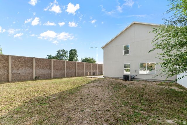 1585 W 900 S, Lehi, UT 84043