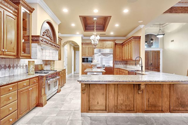 3103 E Via Monte Verdi Avenue, Clovis, CA 93619