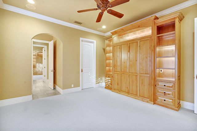 3103 E Via Monte Verdi Avenue, Clovis, CA 93619