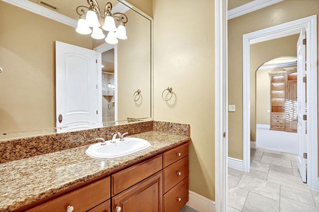 3103 E Via Monte Verdi Avenue, Clovis, CA 93619