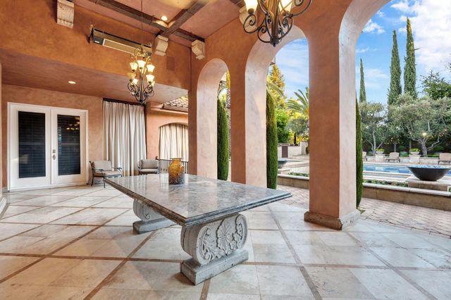 3103 E Via Monte Verdi Avenue, Clovis, CA 93619