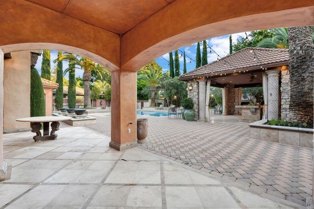 3103 E Via Monte Verdi Avenue, Clovis, CA 93619