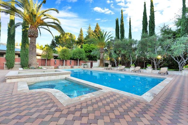 3103 E Via Monte Verdi Avenue, Clovis, CA 93619