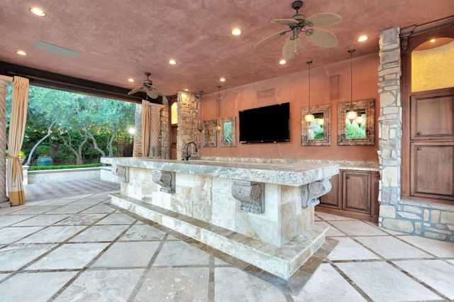 3103 E Via Monte Verdi Avenue, Clovis, CA 93619