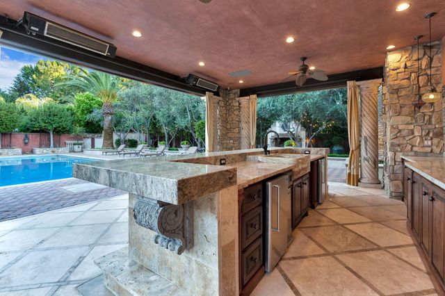 3103 E Via Monte Verdi Avenue, Clovis, CA 93619