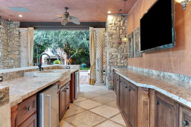 3103 E Via Monte Verdi Avenue, Clovis, CA 93619