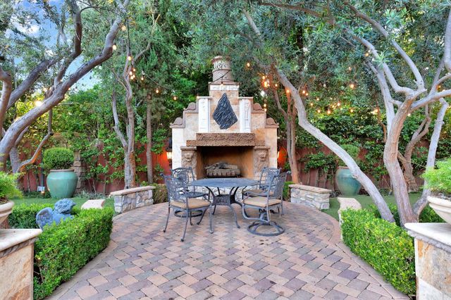 3103 E Via Monte Verdi Avenue, Clovis, CA 93619