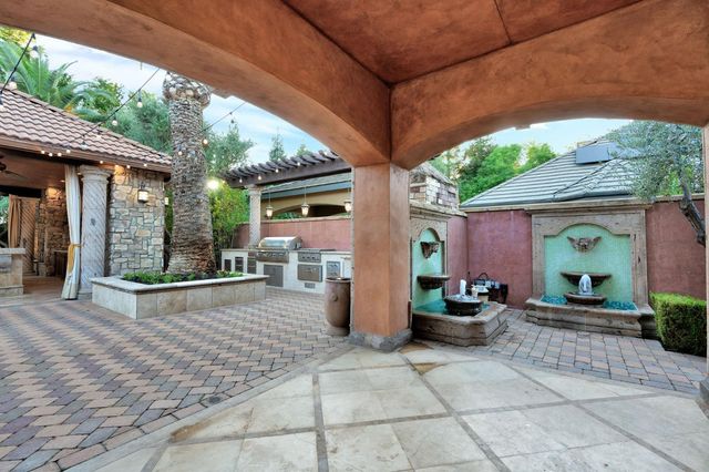3103 E Via Monte Verdi Avenue, Clovis, CA 93619