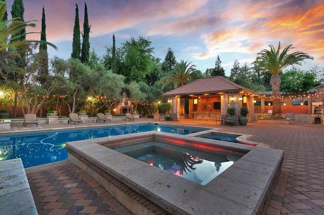 3103 E Via Monte Verdi Avenue, Clovis, CA 93619