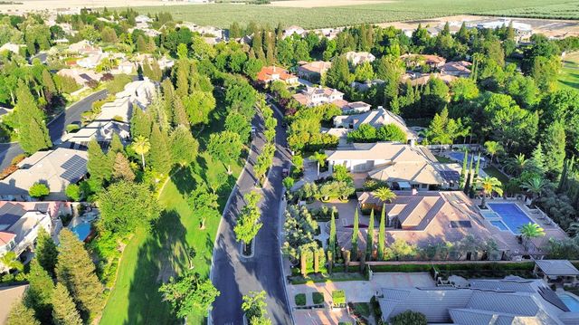 3103 E Via Monte Verdi Avenue, Clovis, CA 93619
