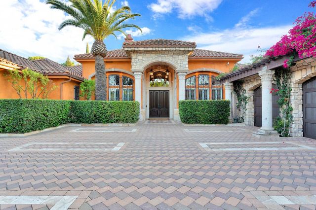 3103 E Via Monte Verdi Avenue, Clovis, CA 93619