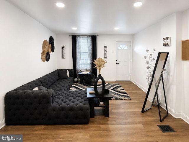 246 MILL ST, Darby, PA 19023