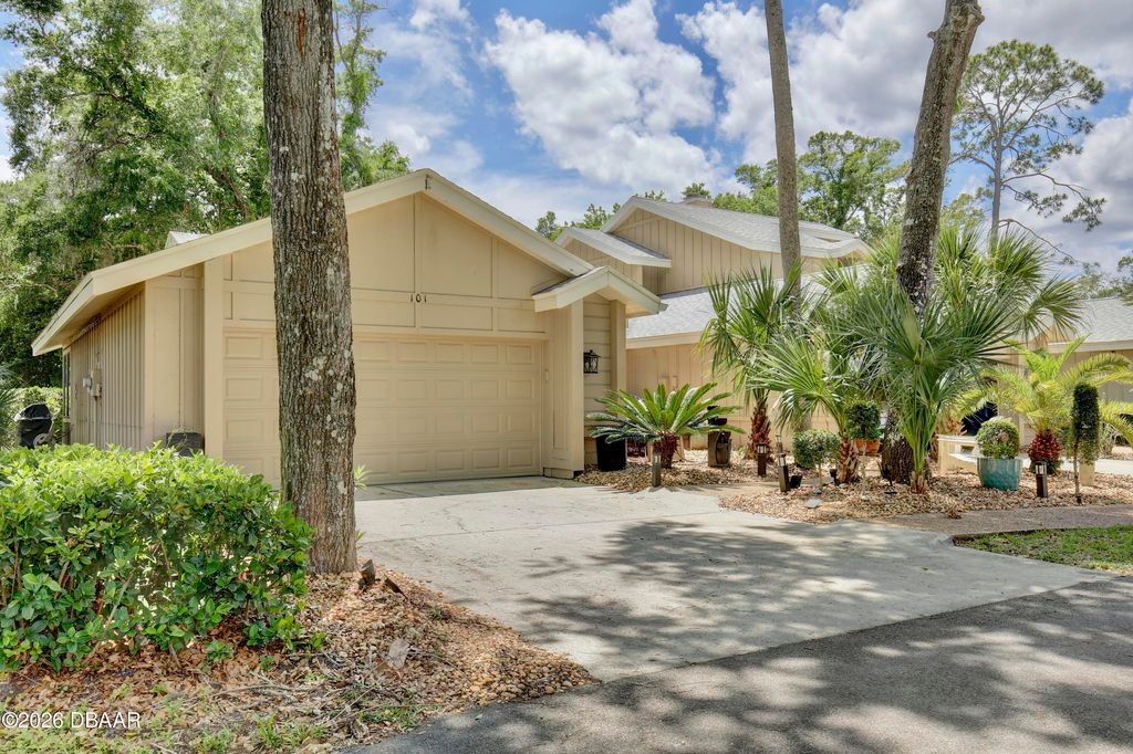 101 Silver Fern Court, Port Orange, FL 32128