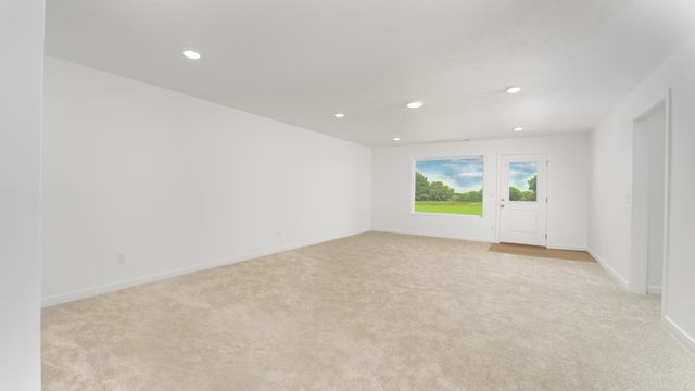 1739 N Knollwood Avenue, Brookline, MO 65619