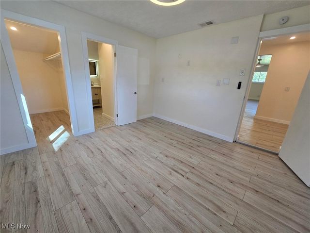 10306 Winthrop Road, Streetsboro, OH 44241