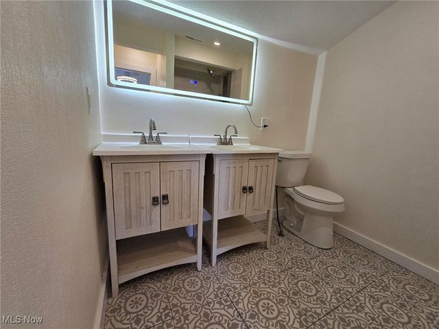 10306 Winthrop Road, Streetsboro, OH 44241